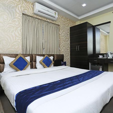 OYO 7790 Hotel Royal Height Kalkutta Exterior foto