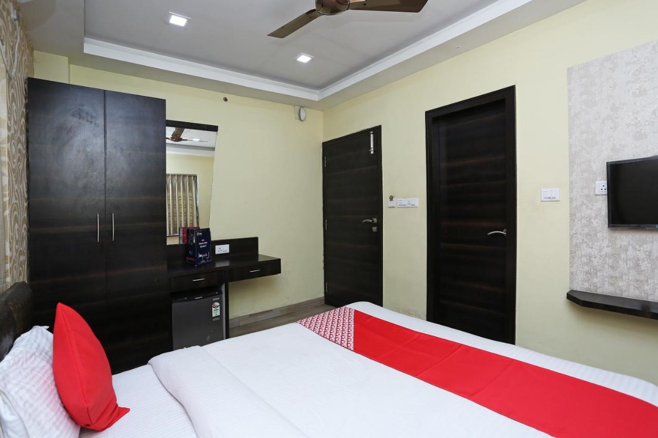OYO 7790 Hotel Royal Height Kalkutta Exterior foto