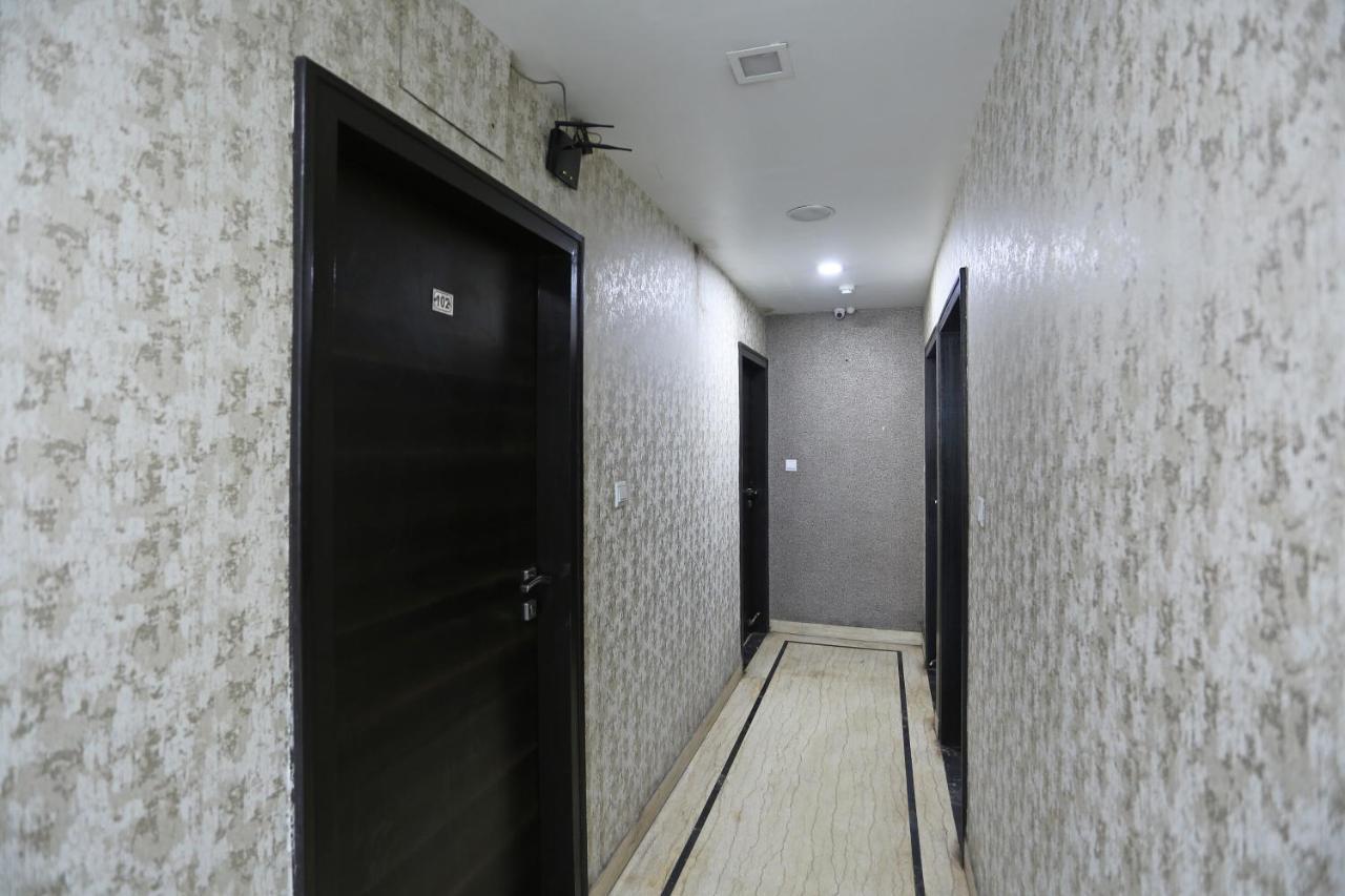 OYO 7790 Hotel Royal Height Kalkutta Exterior foto